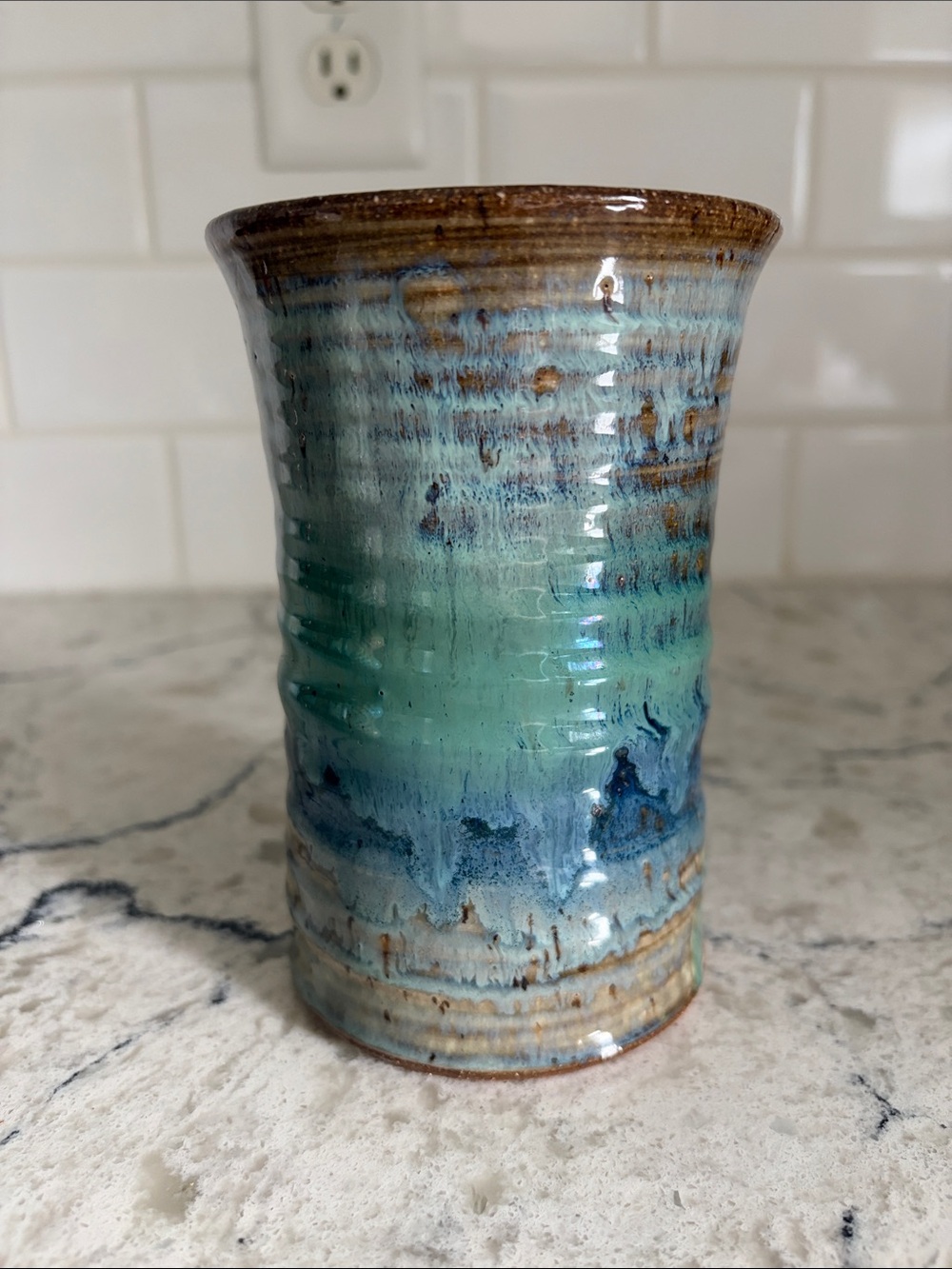 Handmade Pottery Vase - Picture 4 of 7